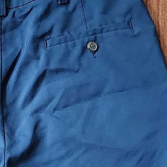Haggar Clothing Navy Shorts Size 34 - Picture 10 of 12
